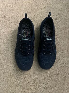 Skechers Navy Slip-On Knit Sneakers